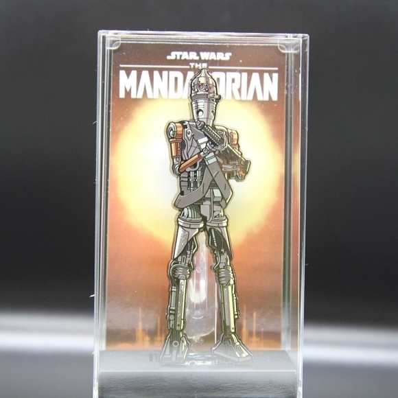 The Mandalorian IG-11 509 Figpin - Picture 2 of 7